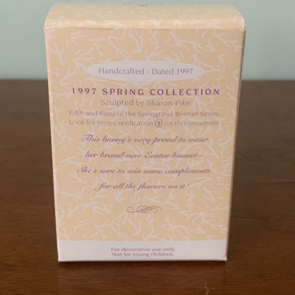 Hallmark Easter Ornament 1997 Springtime Bonnets #5 In Series - Picture 3 of 7